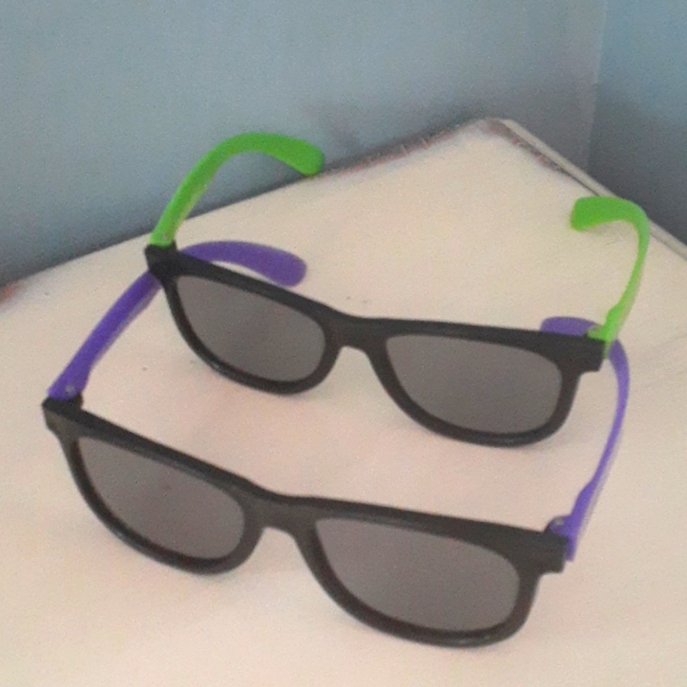 & 2 prs Vintage 80s Risky Business sunglasses - purple & green
